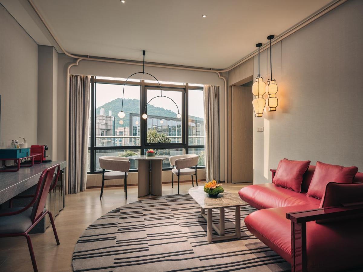 Hotel Indigo Hangzhou Uptown,Close To Westlake , Boutique Design Hotel With Freeflow Minibar Exterior photo